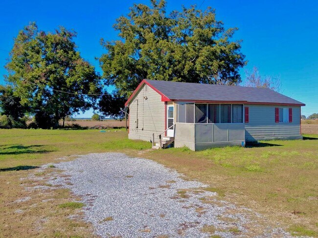 Houses For Rent 1300