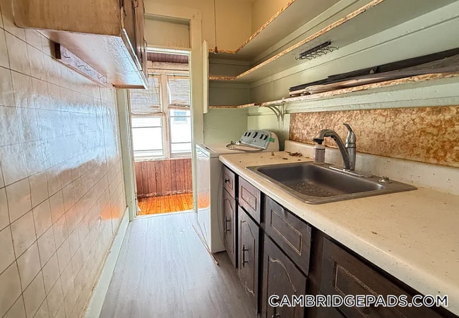 Building Photo - 57 Rindge Ave