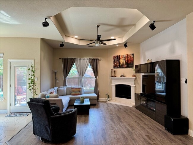 Foto del edificio - 15817 Rockingham St