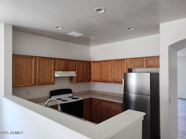 Foto del edificio - 44224 W Cydnee Dr