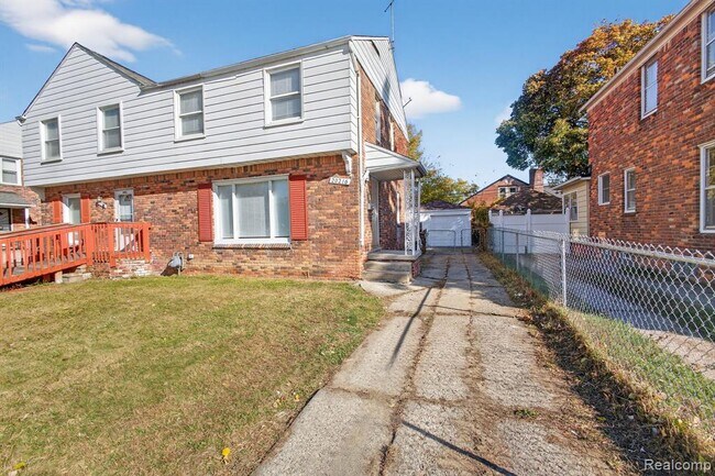 Foto del edificio - 20216 Regent Dr