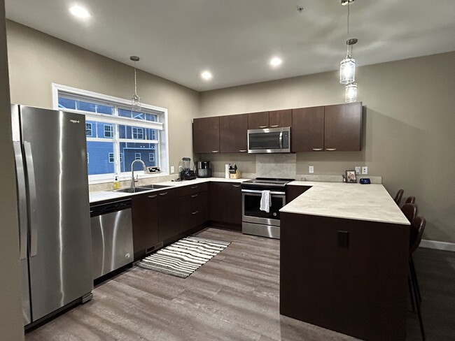 Building Photo - 3053 Bluestem Trl