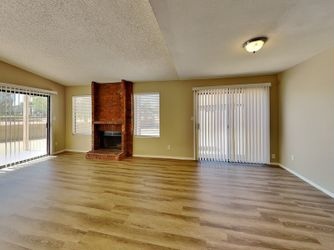 Building Photo - 10003 W Montecito Ave