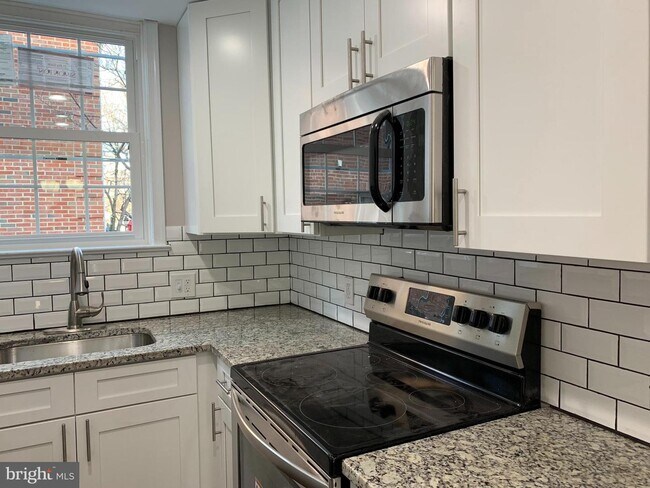 Foto del edificio - 459 Old Town Ct