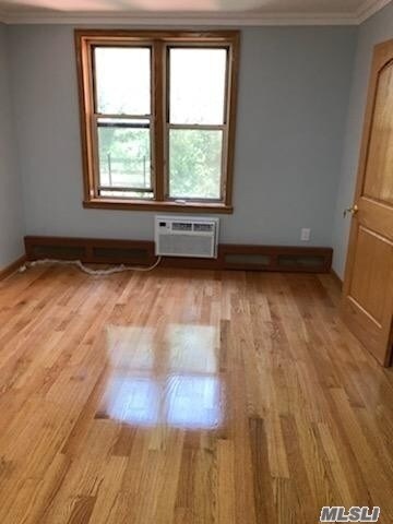 Foto del edificio - 84-70-84129 129th St