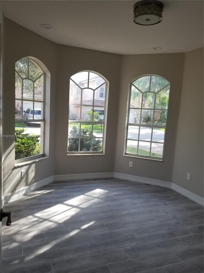 Building Photo - 11266 Millpond Greens Dr
