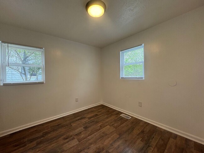 Building Photo - 3114 Tubman Ave