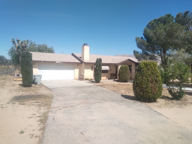 Primary Photo - 9951 Carrissa Ave