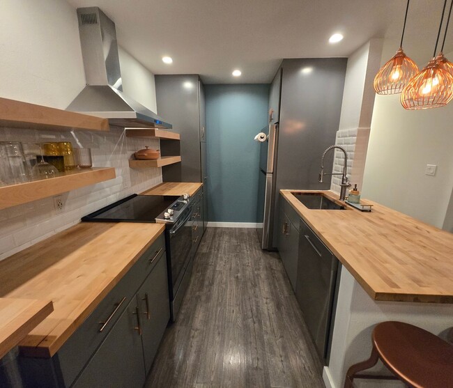 Foto del edificio - Upgraded & Pet Friendly 2BR in Central Kihei