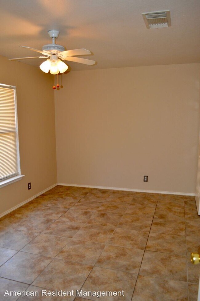 Building Photo - 3 br, 2 bath House - 7035 Elusive Pass