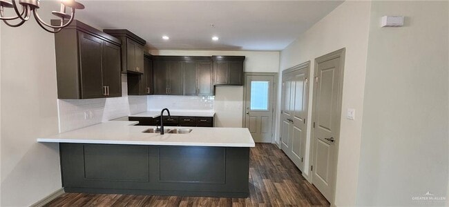 Foto del edificio - 4700 W Huckleberry St