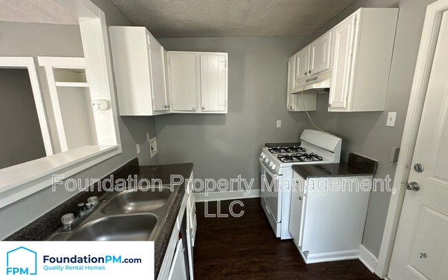 Foto del edificio - 547 Delta Rd