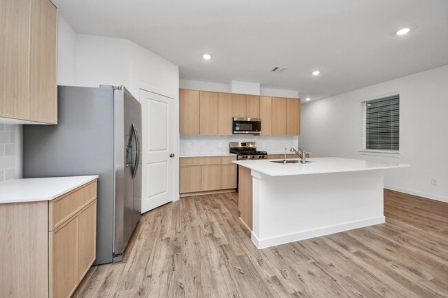 Building Photo - 3538 Shearwater St