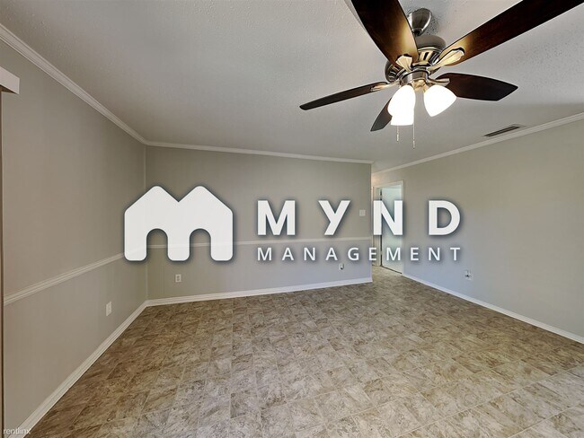 Foto del edificio - 3 br, 1.5 bath House - 1521 Madera Dr