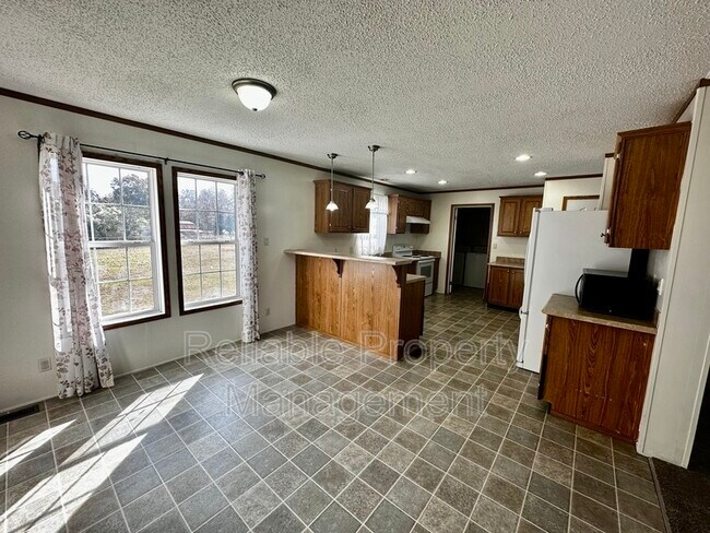 Building Photo - 87 Holly Branch Ln