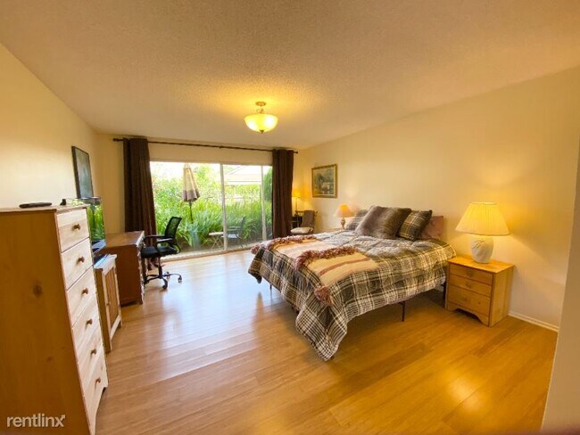 Building Photo - 2 br, 2 bath Condo - 5740 Encina Rd. 2 Unit 2