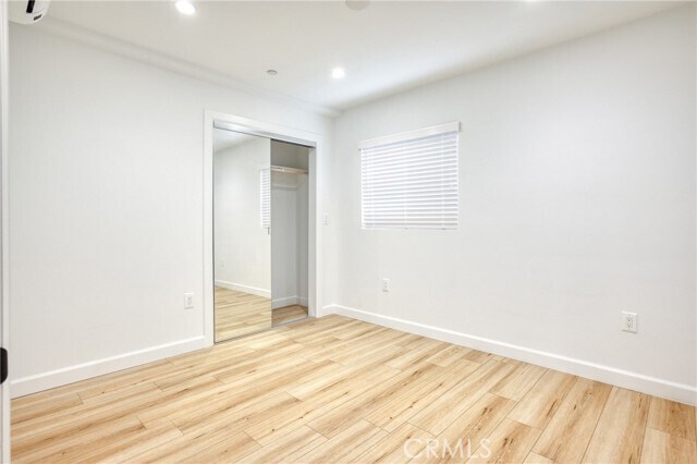 Foto del edificio - 240 N Catalina St