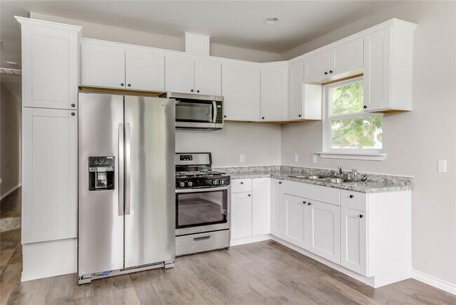 Foto del edificio - 412 Booth St