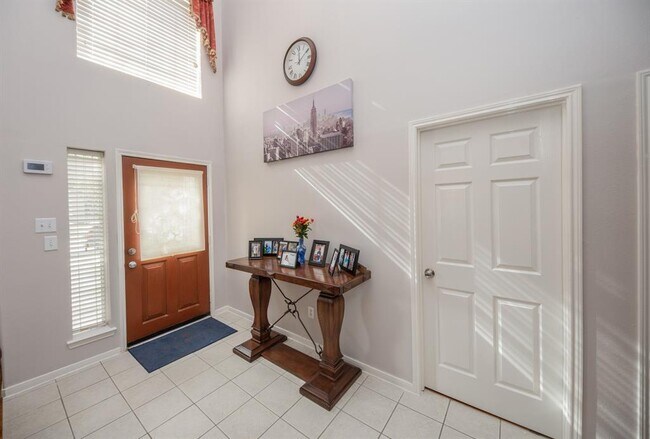 Foto del edificio - 21702 Cozy Hollow Ln
