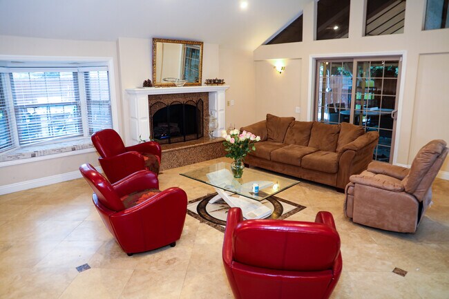 Foto del edificio - 7716 Faust Ave