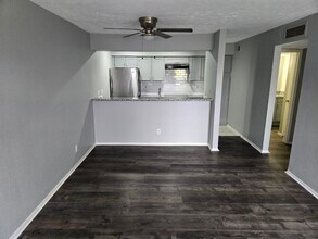 Building Photo - 7313 Gulf Fwy