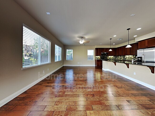 Foto del edificio - 949 Station House Ln
