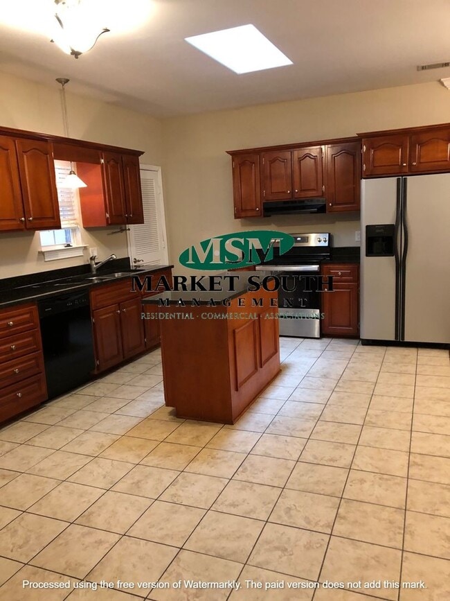 Building Photo - POOLER - NEAR RECREATION PARK SOUTH ROGER ...
