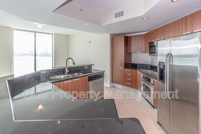 Primary Photo - 231 Riverside Dr