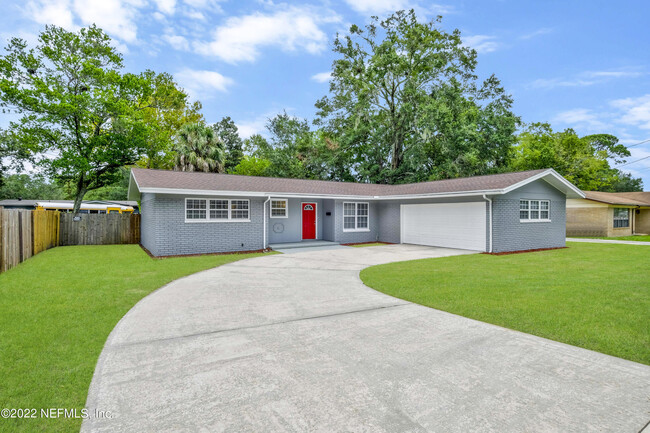 Building Photo - 3741 Gurley Rd