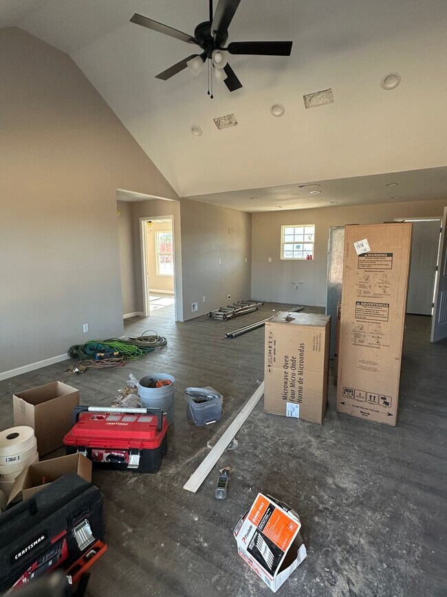 Foto del edificio - 3 Bed 2 Bath Brick Home - New Construction - Coming Soon