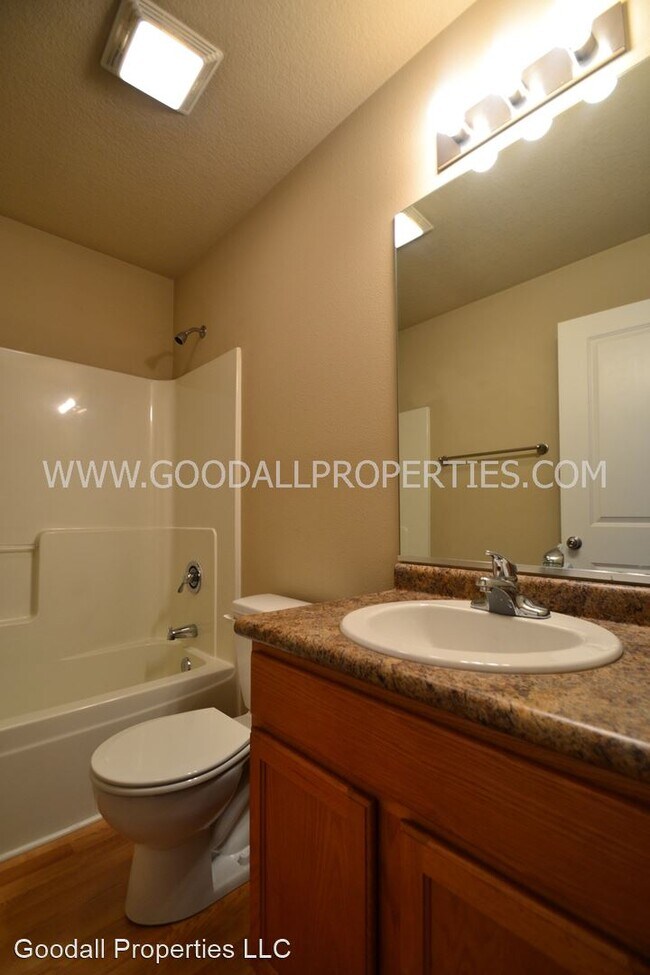 Foto del edificio - 2 br, 2 bath House - 1116 Redstone Ln