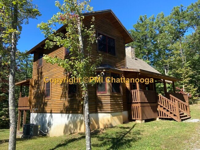 Foto del edificio - Exquisite Log Cabin Home on Large Private Lot