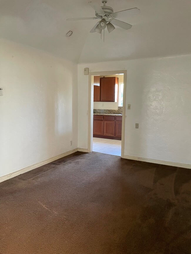 Dining room-hardwood - 1203 S Sycamore Ave