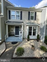 Building Photo - 8102 Clifforest Dr