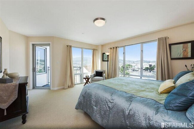 Foto del edificio - 2189 Bayshore Blvd