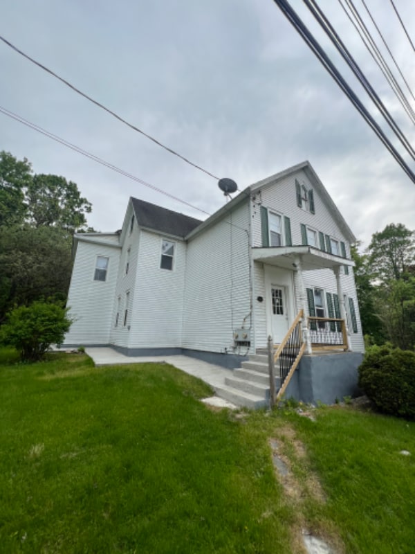 Building Photo - 131 W High St