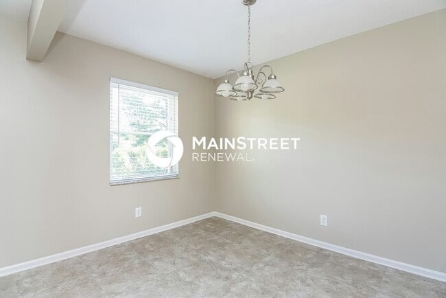 Building Photo - 3 Bedroom Pet-Friendly Home in Memphis, TN with Main Street Renewal