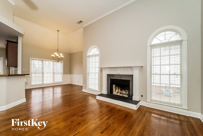 Building Photo - 1229 Brentwood Ct