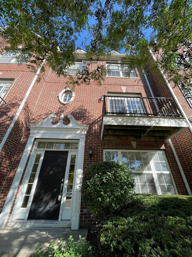 11715 Anton Dr, Zionsville, IN 46077 Townhome Rentals in Zionsville