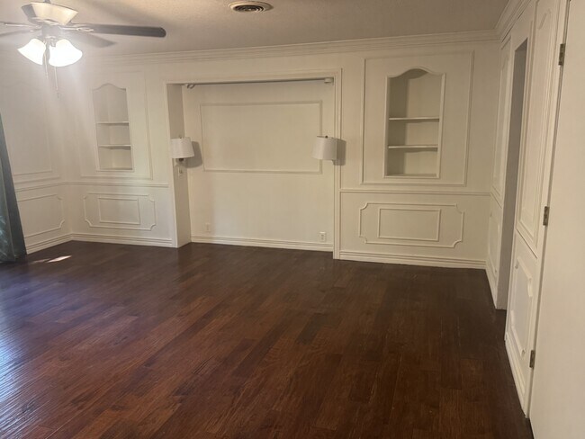 Foto del edificio - 2962 Mockingbird Ln