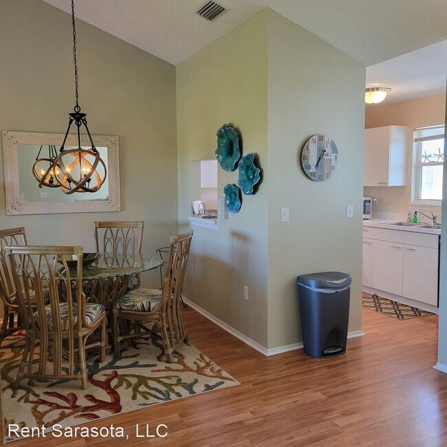 Building Photo - 2 br, 2 bath House - 958 Sandpiper Circle ...