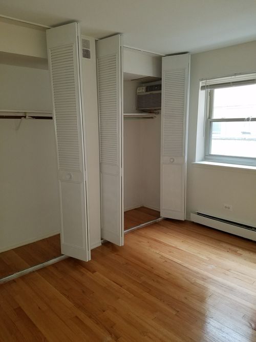 Foto del edificio - 6830 N Sheridan Rd