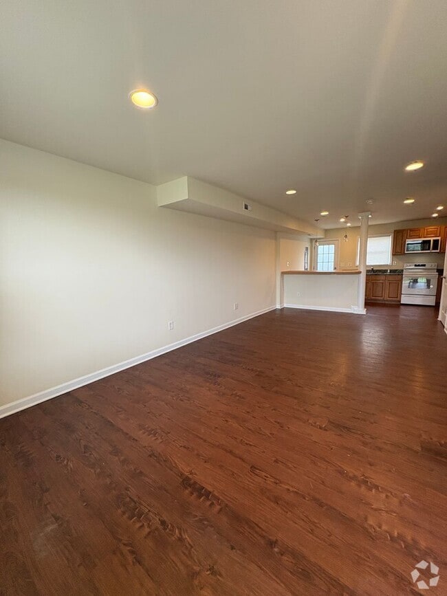 Building Photo - 1433 Townway