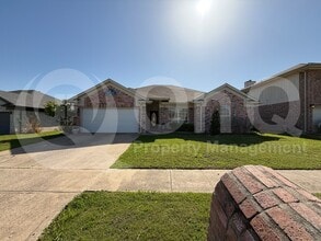 Building Photo - 6717 Smallwood Dr