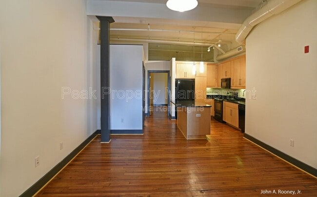 Interior Photo - Butterworth Flats