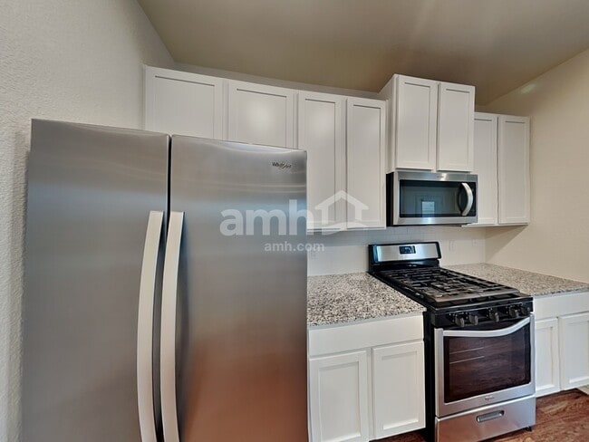 Building Photo - 324 Aspen Waters
