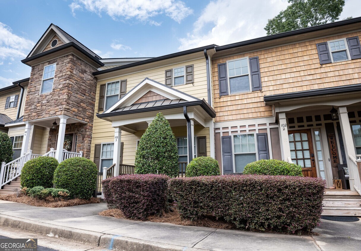 Primary Photo - 102 Mallard Dr