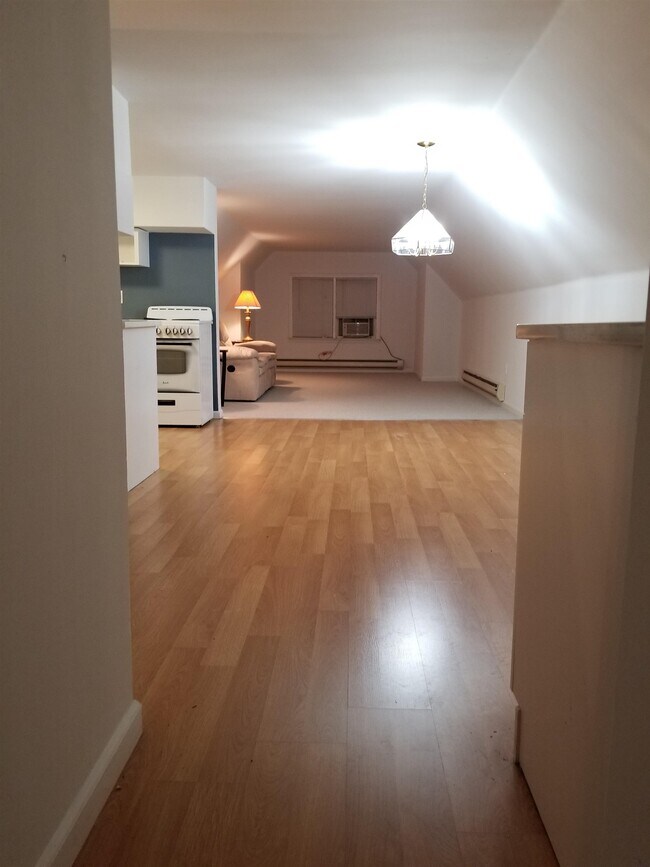 Foto del edificio - 320 Stegman Pkwy