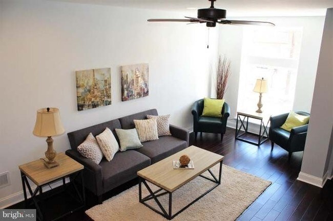 Foto del edificio - 513 S Macon St