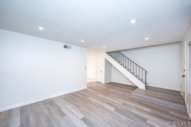 Building Photo - 2443 Chinook Dr